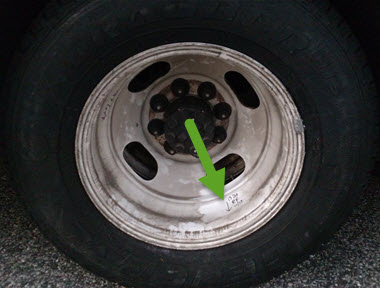 Road Force outer dual marking